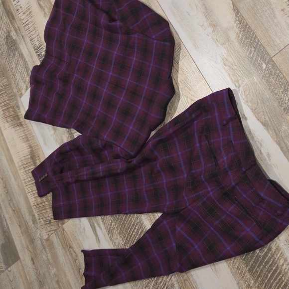 Anne Klein Purple Plaid Cropped Pantsuit - Picture 15 of 15